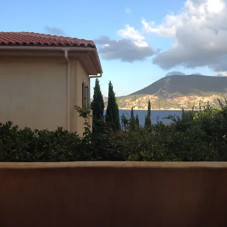 Emelisse Nature Отель Фискардон