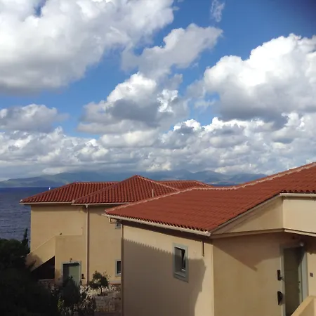 Отель Emelisse Nature 5*