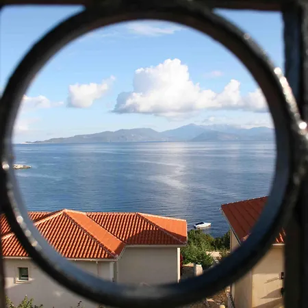 Отель Emelisse Nature 5*