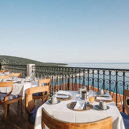 Emelisse Nature Отель Фискардон