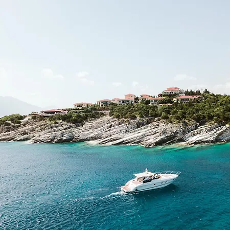 Emelisse Nature Hotel 5*