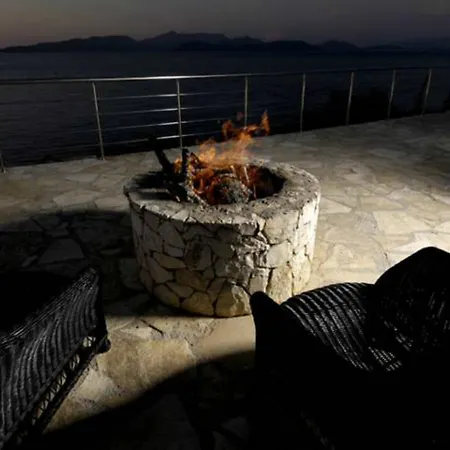 Hotel Emelisse Nature