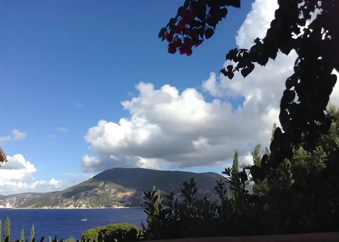 Emelisse Nature Hotel