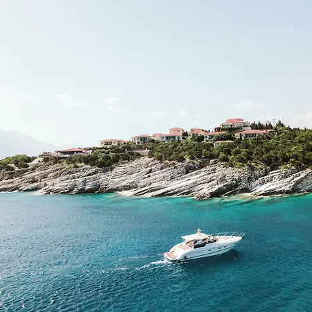 Emelisse Nature Hotel 5*